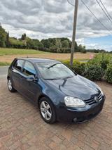 Volkswagen Golf 5,  1.6 United 