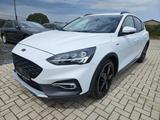 Ford Focus Lim. Active - Ford Focus mit Benzin-Antrieb: Kleinwagen
