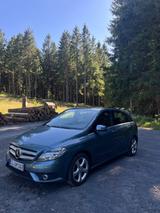 Mercedes-Benz B 180 B Klasse TÜV 07.2027 / wenig KM / gepflegt - Mercedes-Benz: W202