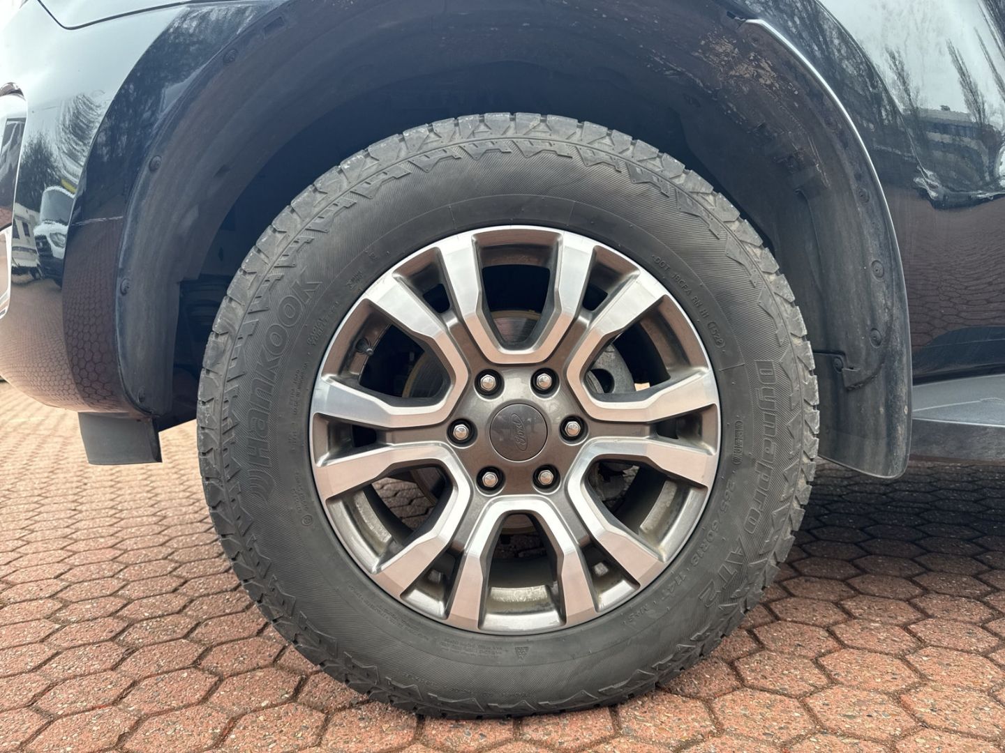 Fahrzeugabbildung Ford Ranger Wildtrak Doppelkabine 4x4 3.2 TDCi AHK Na