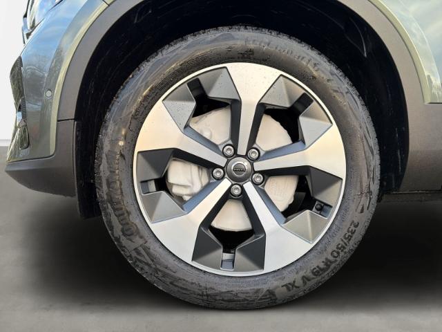 Volvo XC40 B4 Mild-Hybrid Ultra Dark Standheizung AHK 