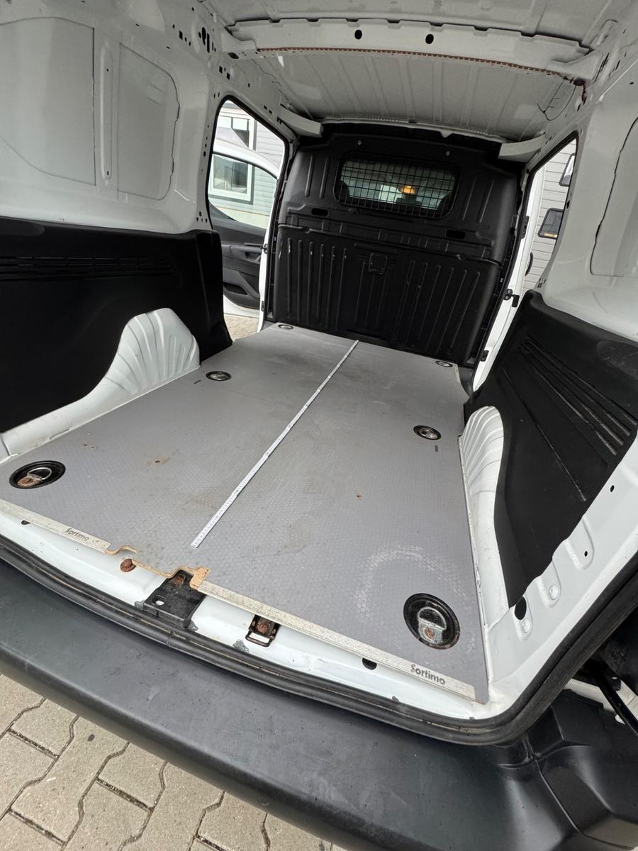 Opel Combo E Cargo Edition Nutzlast XL Navi 1.5 96kw