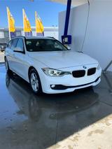 BMW Günstigster BMW 320D Touring, Navi, Xenon,... - Kombi Günstig gebraucht