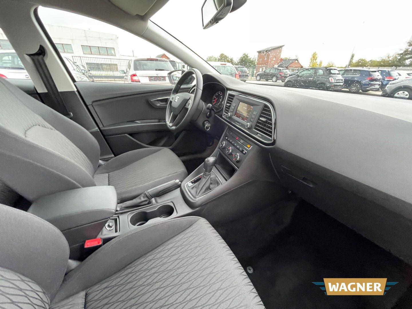 Fahrzeugabbildung SEAT Leon Style Automatik Sitzheizung Klimaautomatik