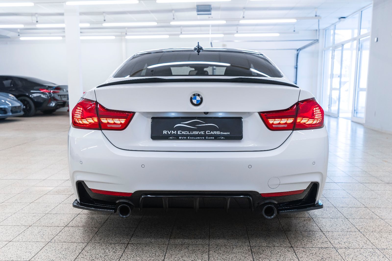 Fahrzeugabbildung BMW 435i xDrive M-SPORTPAKET OLED H&K LED KAM CARBON
