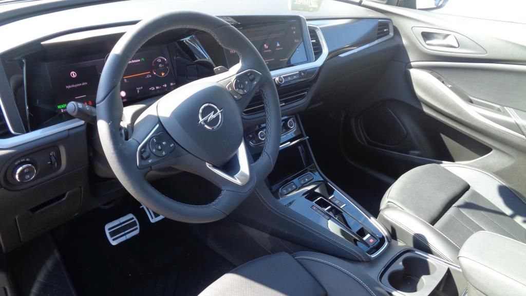 Autohaus Zimpel -  Opel GRANDLAND PHEV Elegance Voll-LED+360-Grad-Kamera - Bild 9