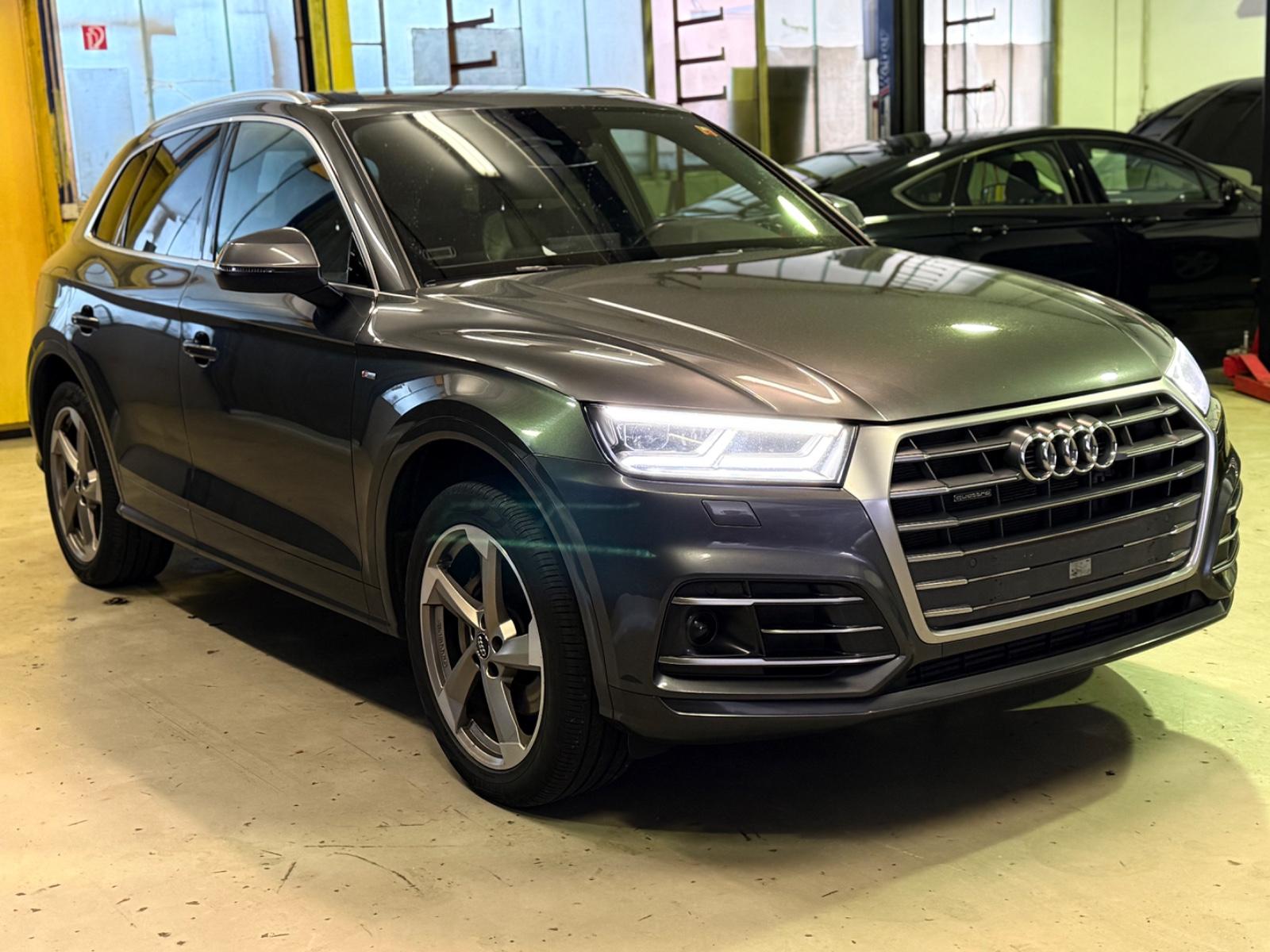 Audi Q5 quattro sport