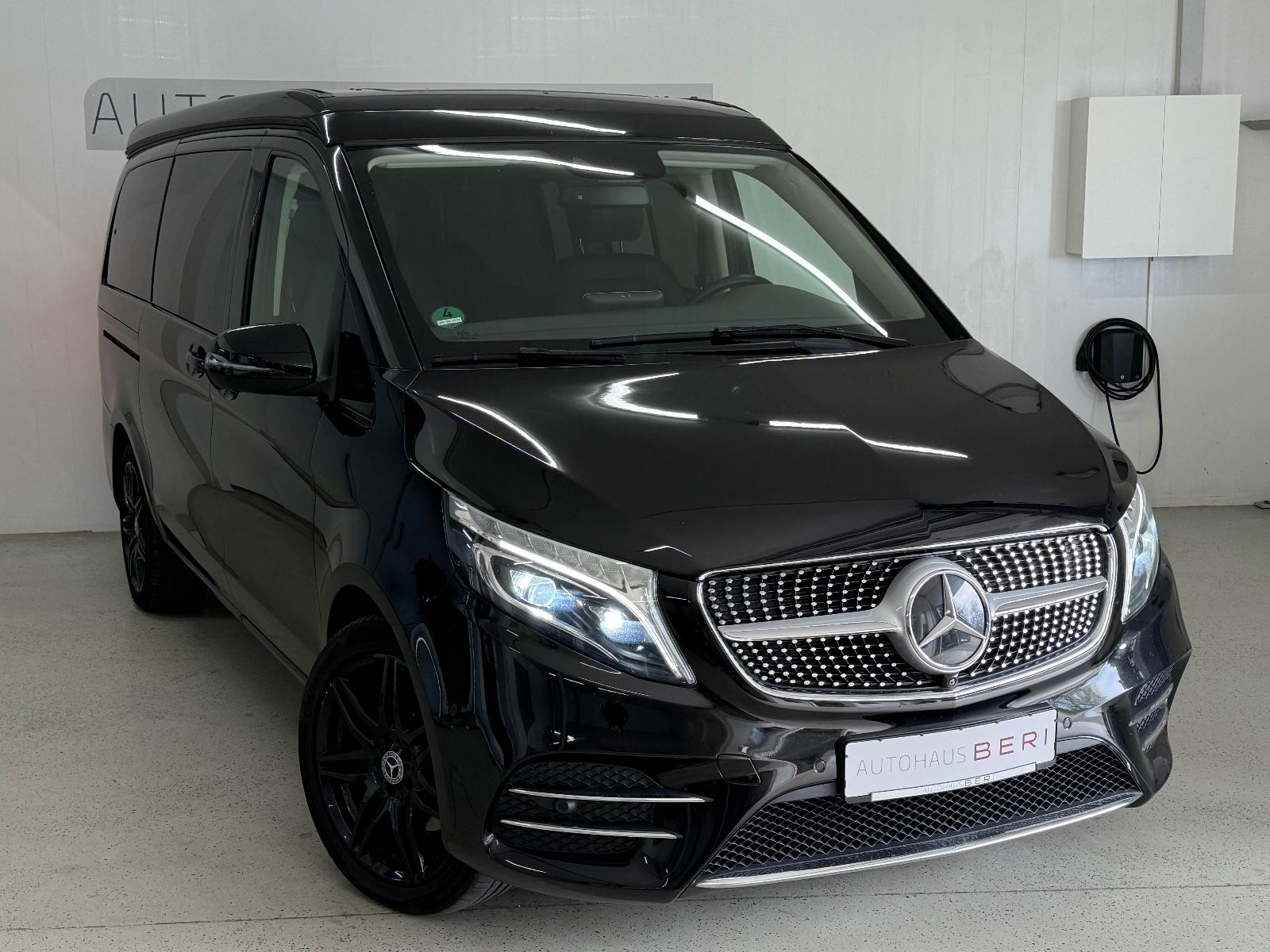 MERCEDES-BENZ V 300d Marco Polo 4MATIC lang*AMG*DISTRONIC