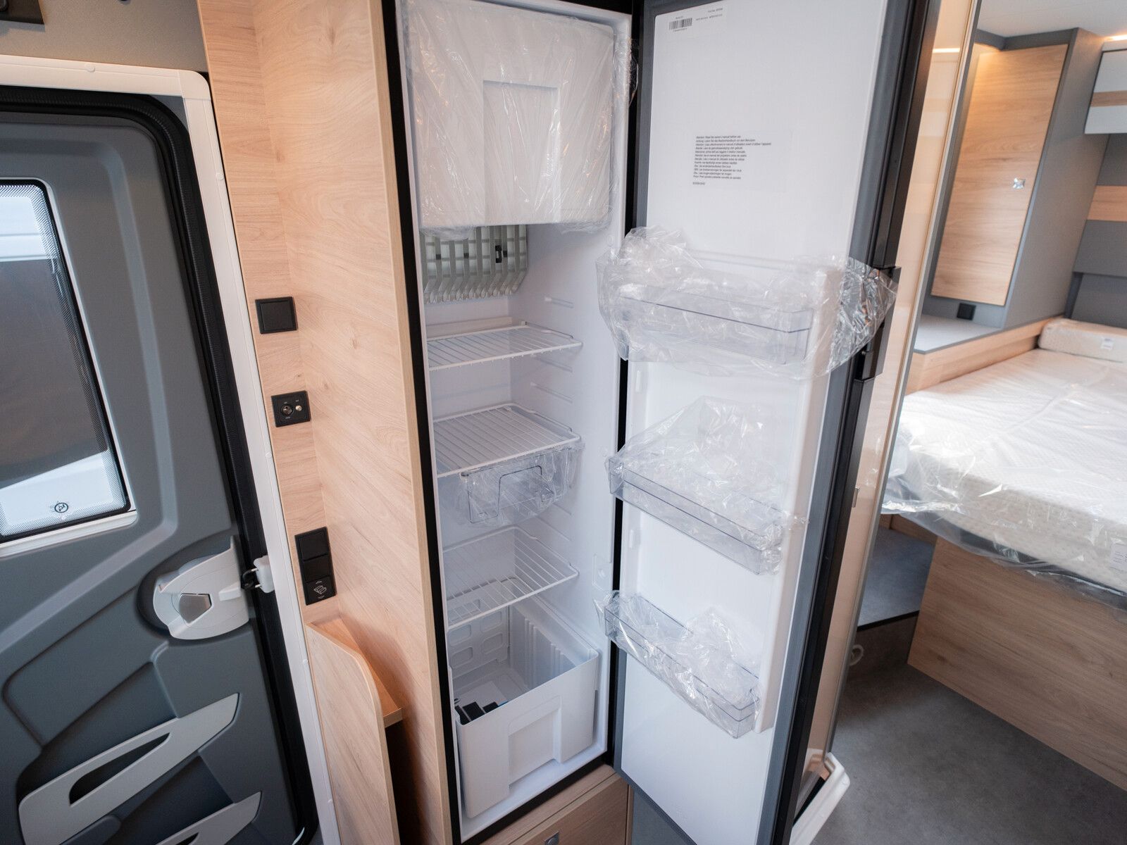 Fahrzeugabbildung Dethleffs Just Camp Active T 7052 DBL *AKTION*Hubbett*Navi