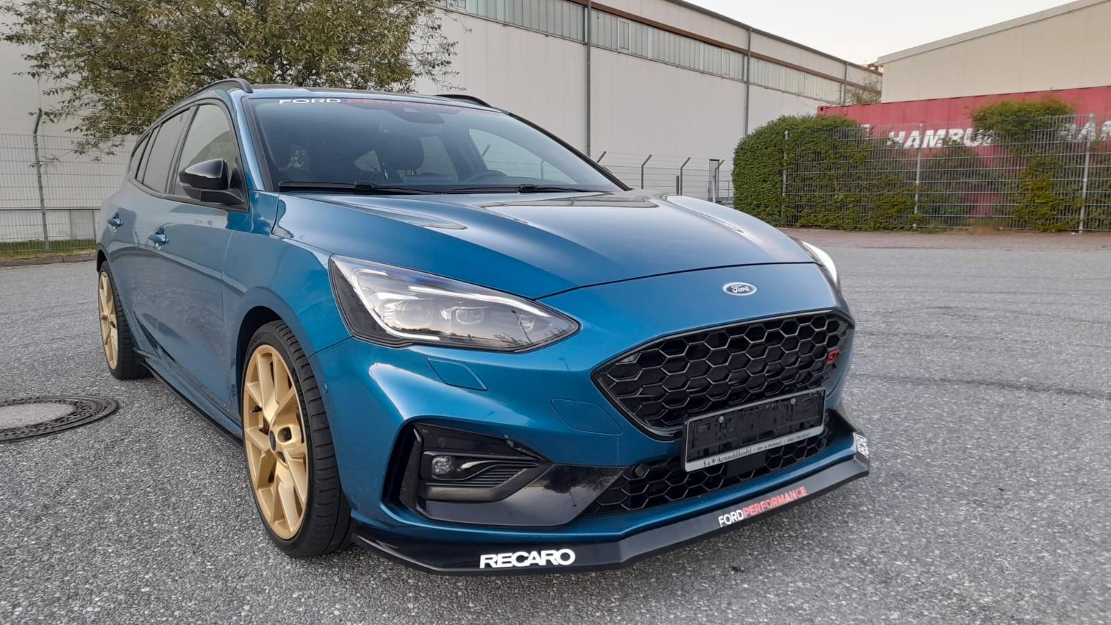 Ford Focus Turnier ST *Recaro*Performance*