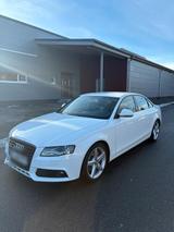 Audi A4 B8 3.0 Quattro - Audi A4 aus 2008: 3.0