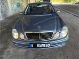 Mercedes-Benz E 240 4MATIC AVANTGARDE Avantgarde - Mercedes-Benz E 240 aus 2005