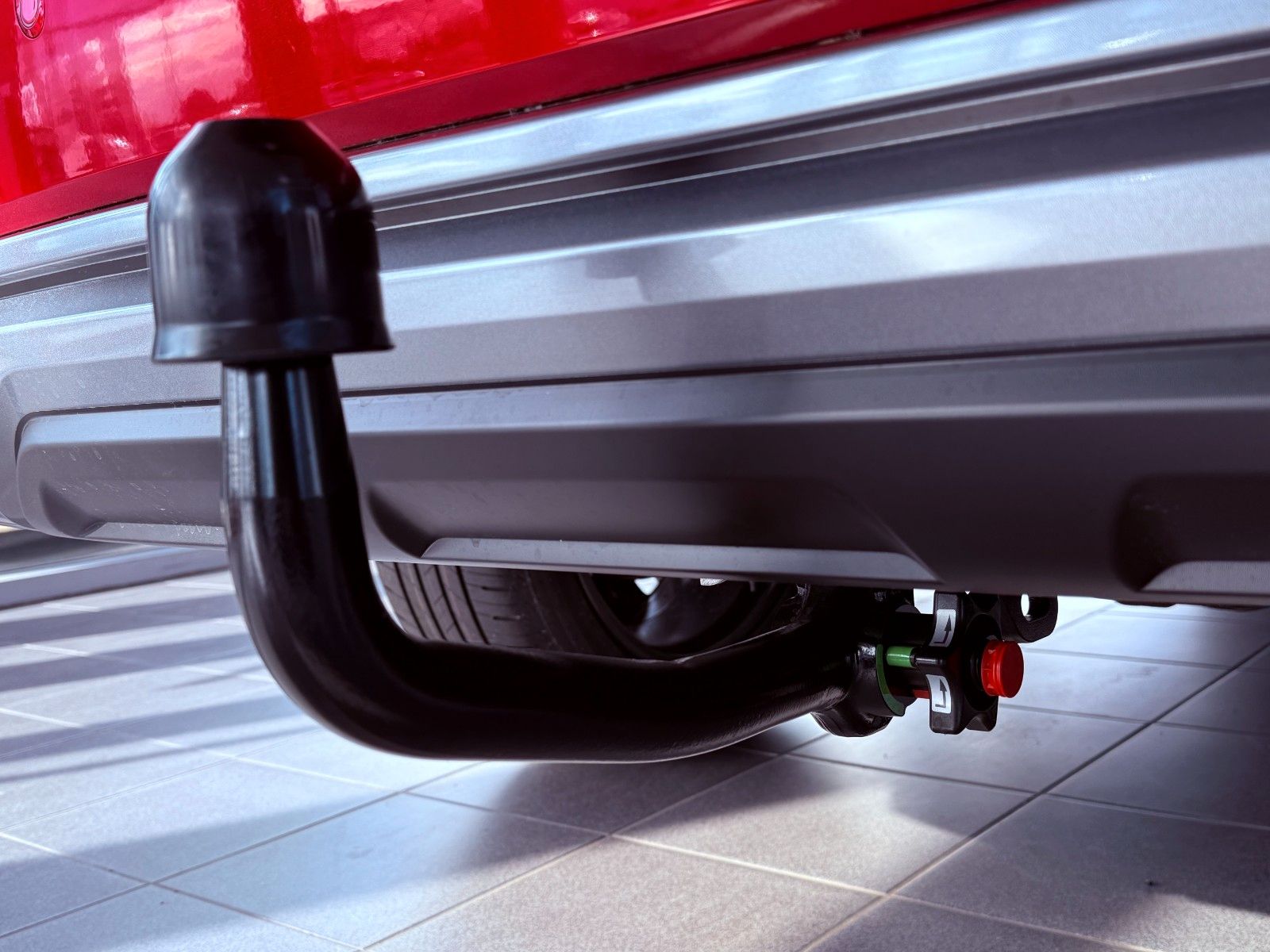 Fahrzeugabbildung Mitsubishi Outlander Intro Edi. PHEV 4WD LED AHK Kam 20"