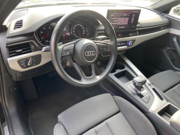 Audi A4 - 8