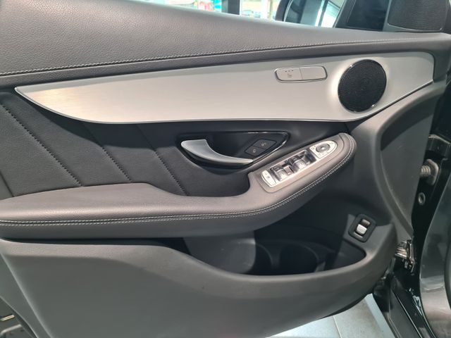 Fahrzeugabbildung Mercedes-Benz GLC 300 de 4M AMG-Line/Night/AHK/Kamera