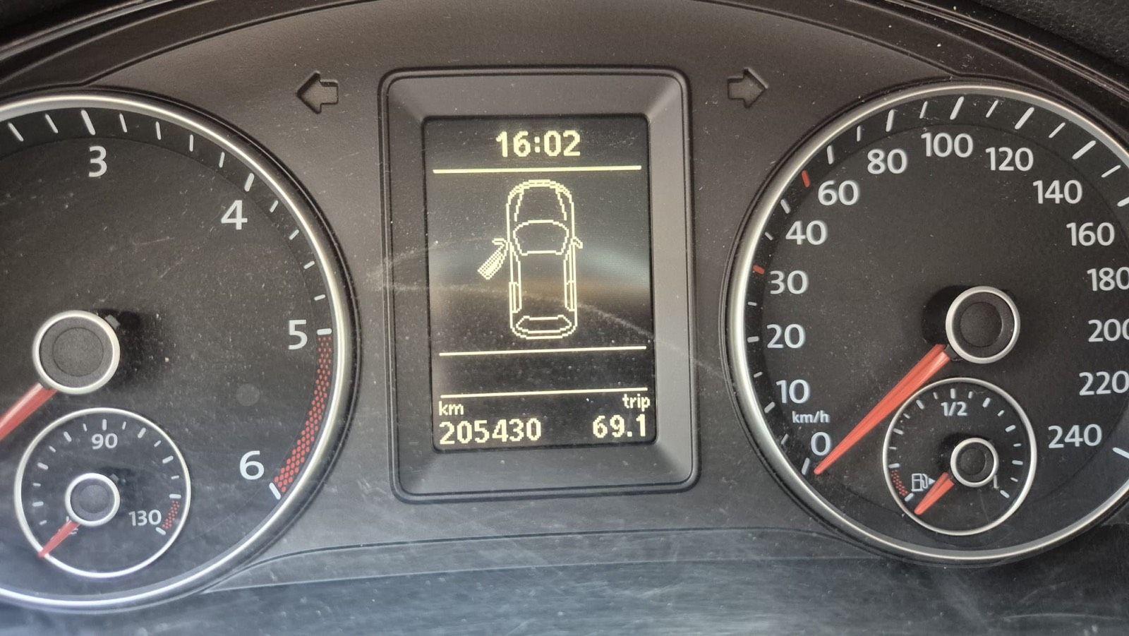 Volkswagen Golf Plus 2009 — photo 15
