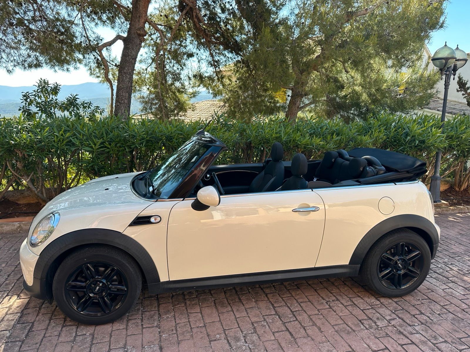 MINI Mini Cabrio PKW Auto auf Mallorca 25 Tkm u...