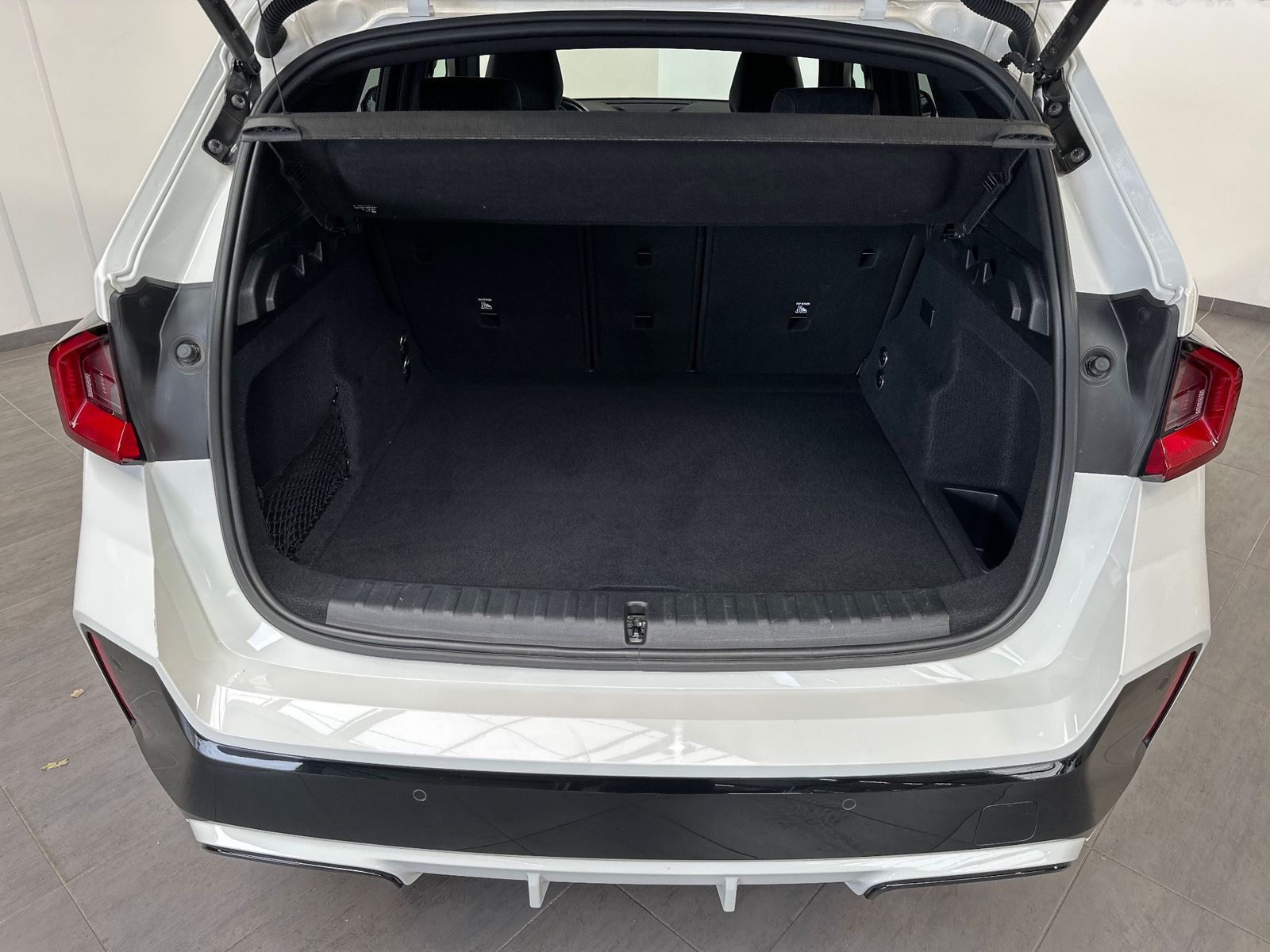 Fahrzeugabbildung BMW X1 xDrive30e M-Sport NAV+LED+ACC+AHK+H&K+VCOCKP