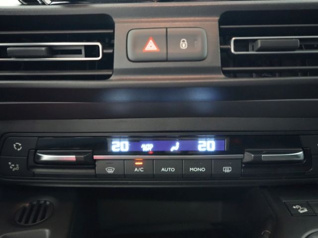 Combo E FACELIFT GS XL CDTI AT 7-SITZER+LED MATR