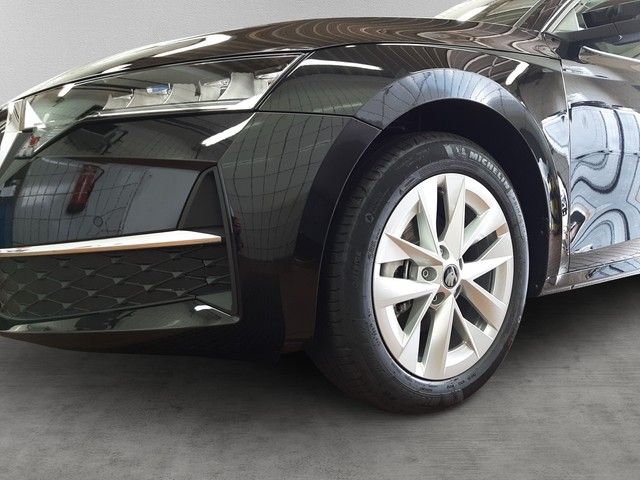 Fahrzeugabbildung Skoda Octavia Combi Selection 2.0TDI DSG PANO Leder