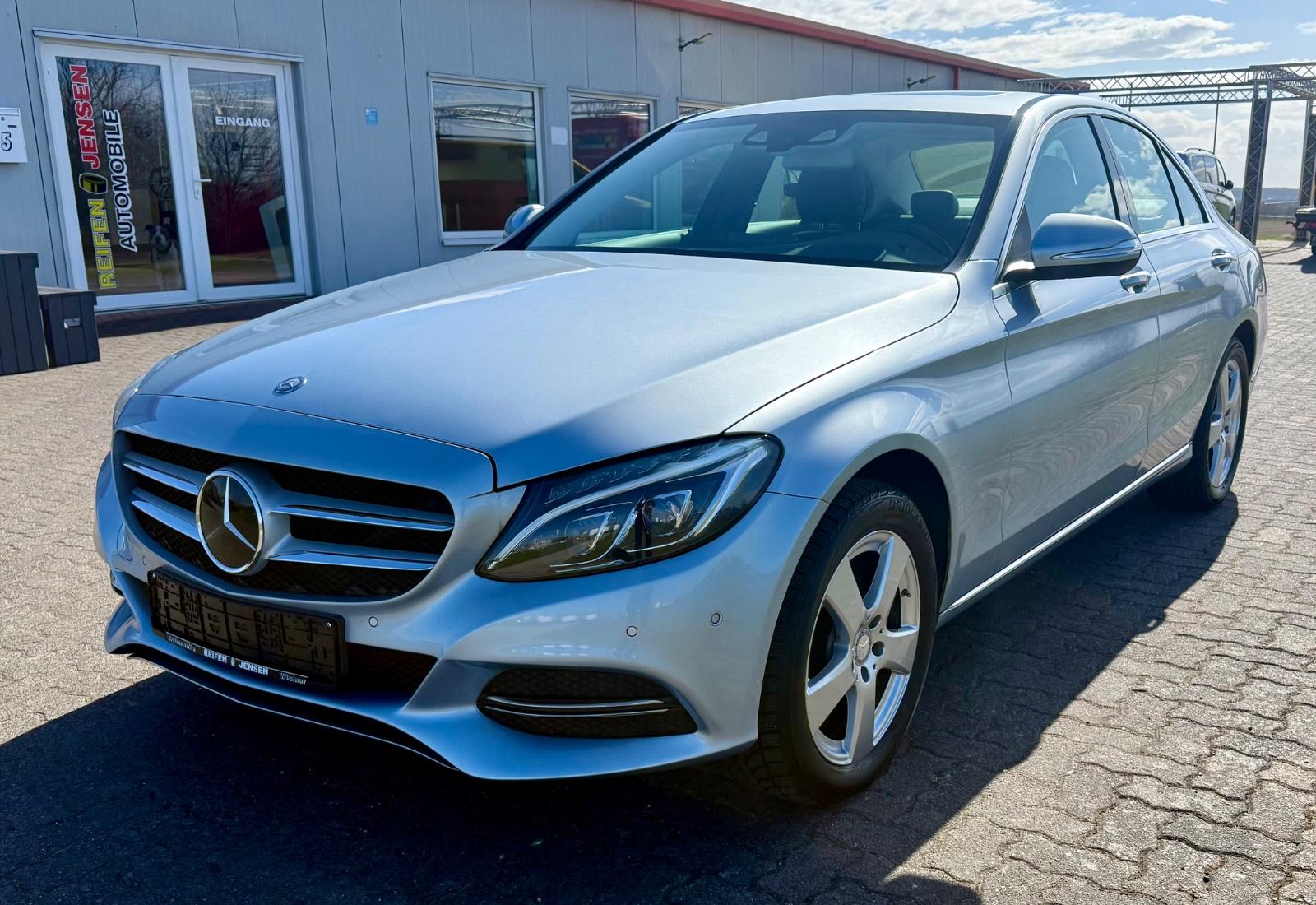 Mercedes-Benz C 200 CGI/Limo/Distro./HeadUP/LED/S.-Dach/Standh