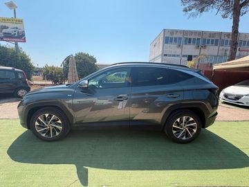Hyundai TUCSON - 4