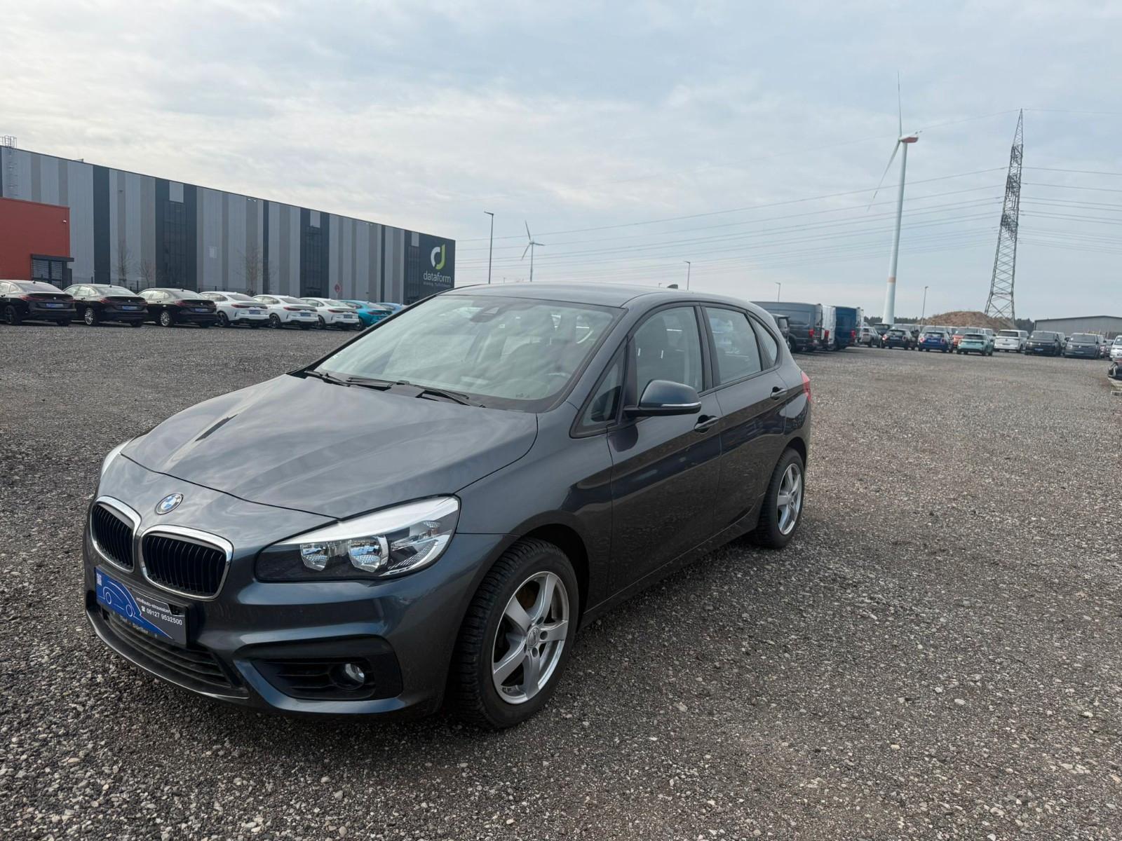 BMW 218i Advantage /AHK/LED/PDC/TÜV/Klima 2-Zonen