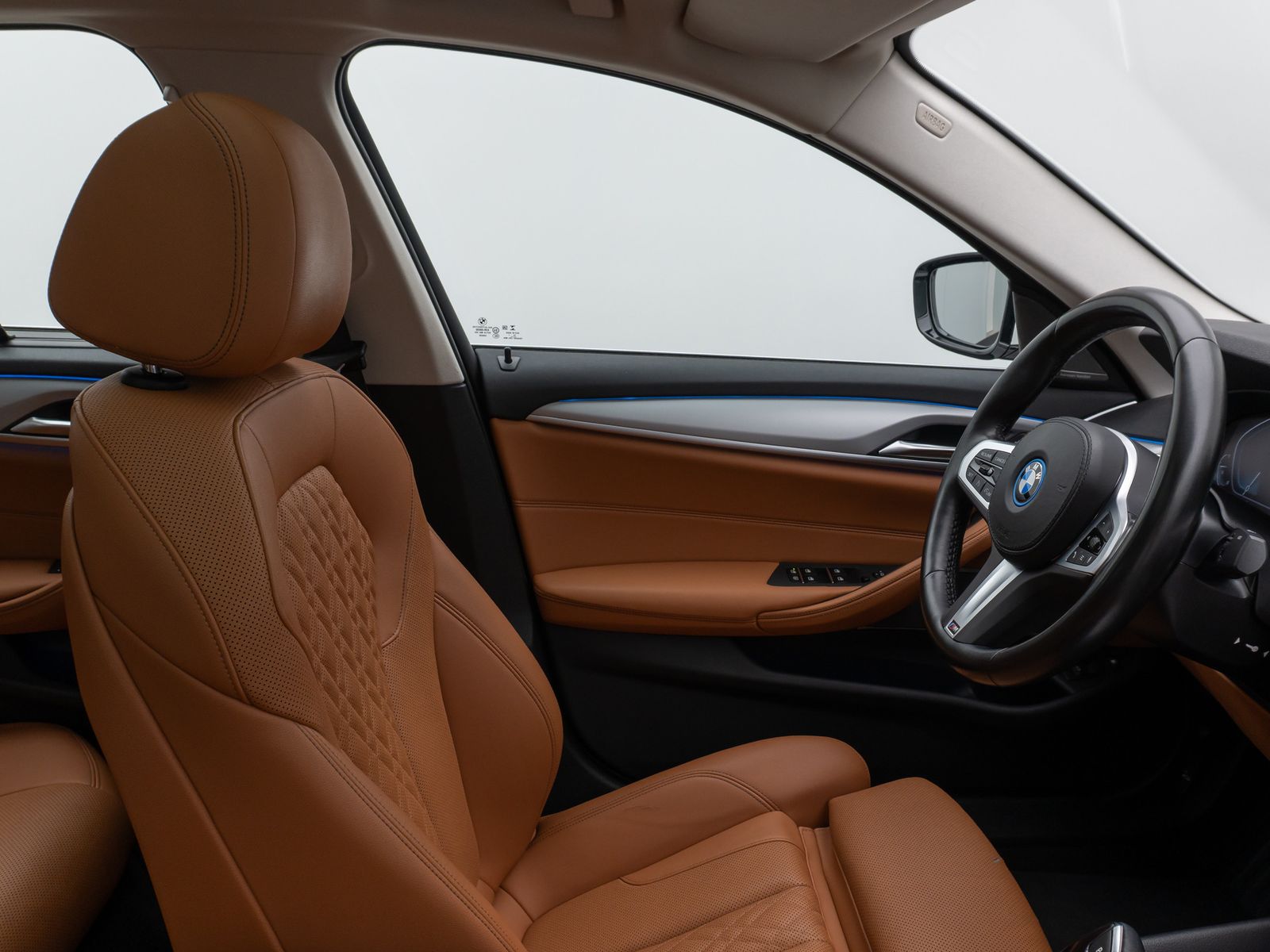 Fahrzeugabbildung BMW 520e Glasdach Kamera DAB H/K DispKey Sport Alarm