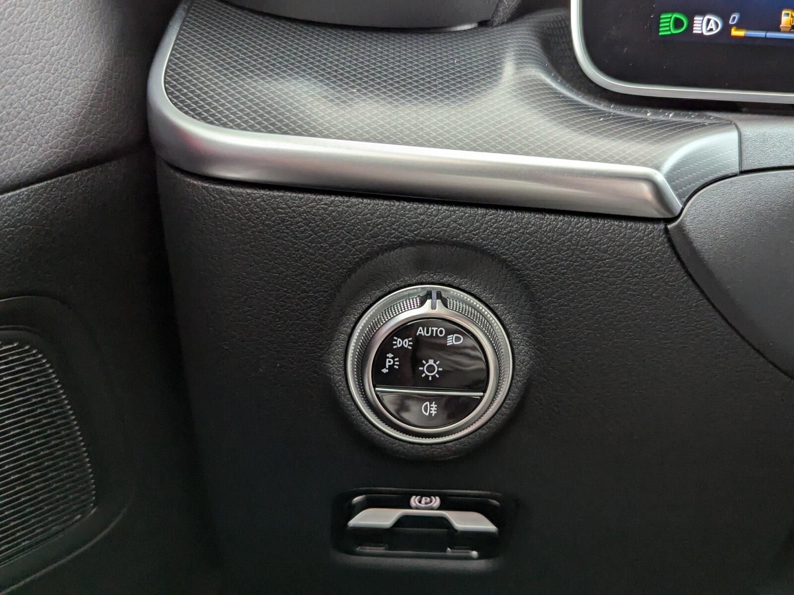 Mercedes-Benz C-Class d T Avantgarde (EURO 6e) LED+NAVI+AHK+RFK+, миниатюра 27