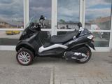 Piaggio MP3 400 LT - PIAGGIO MP 400