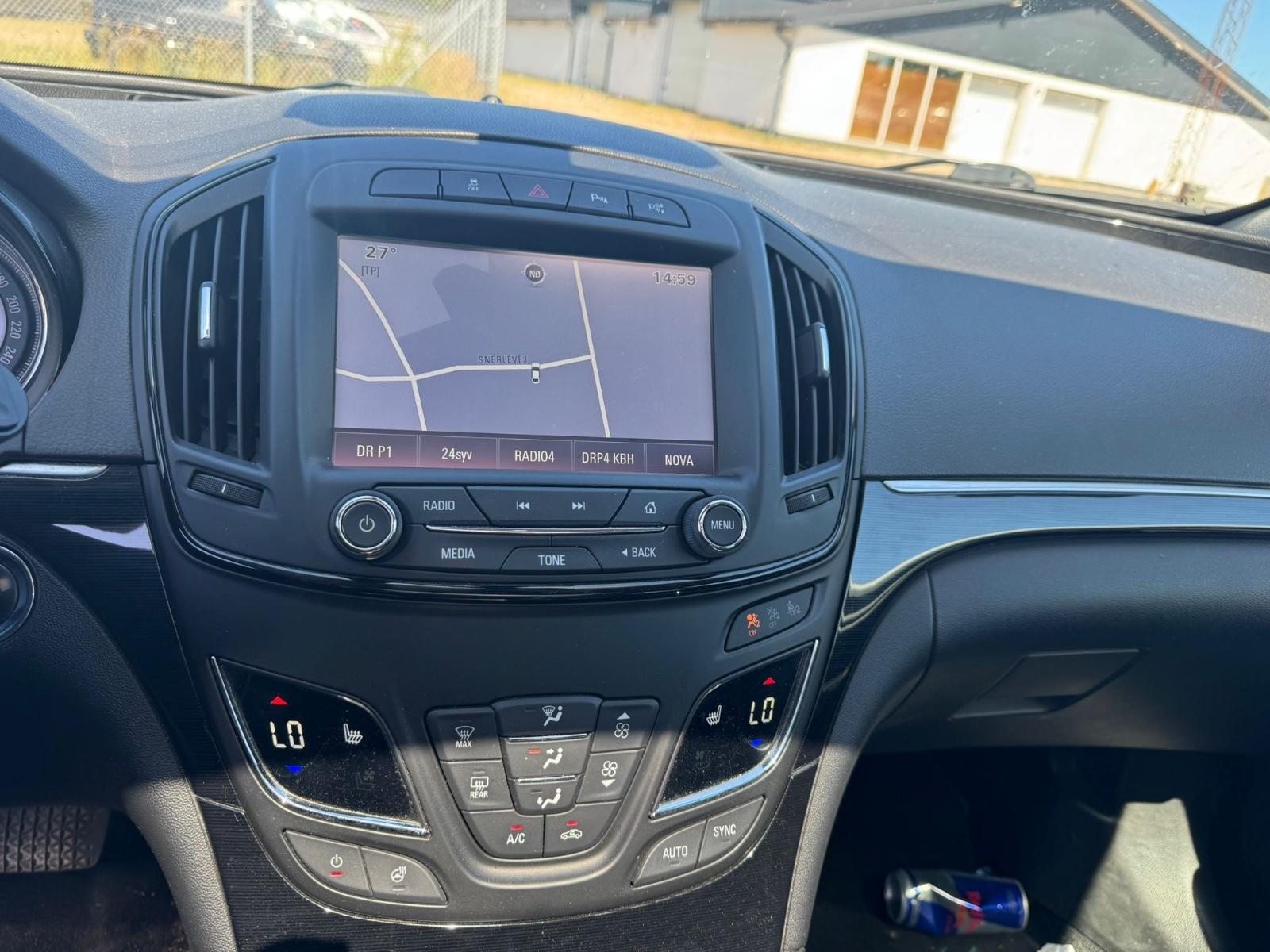 Opel Insignia 2015 — photo 17