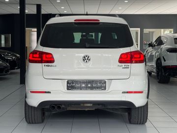 Volkswagen Tiguan - 10