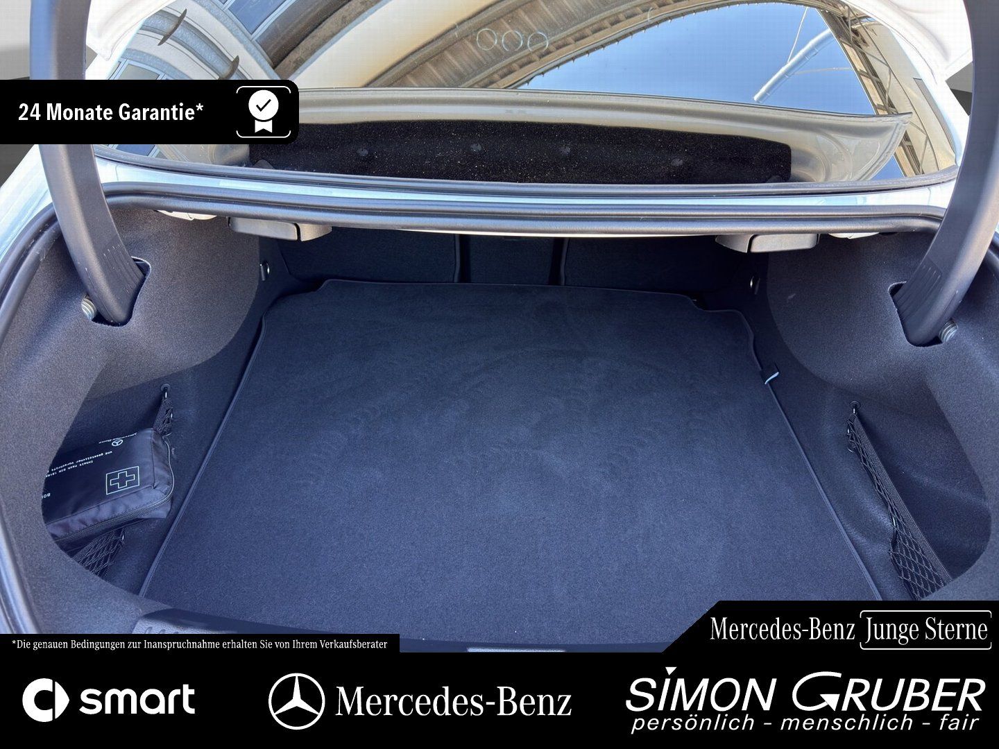 Fahrzeugabbildung Mercedes-Benz CLA 250 4M AMG Night Pano Leder MBeam HUD 360
