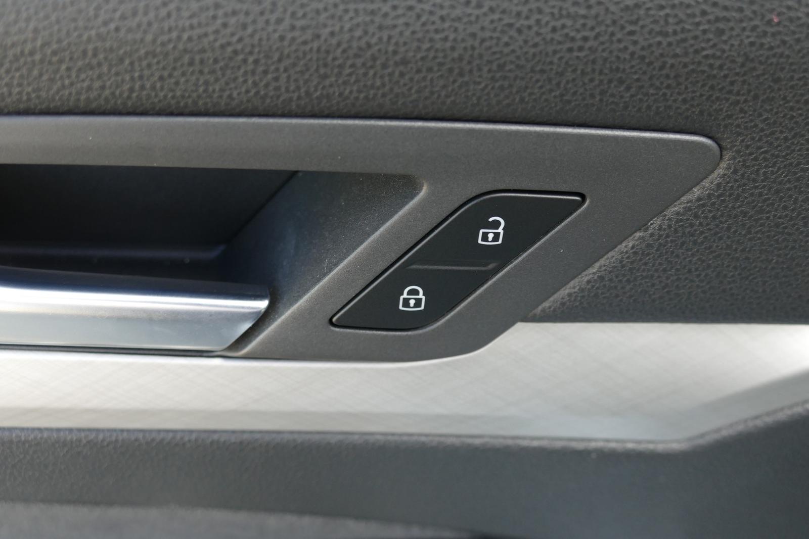 Volkswagen Golf VIII Variant 1.5 TSI Life LED ACC Tempomat, миниатюра 20