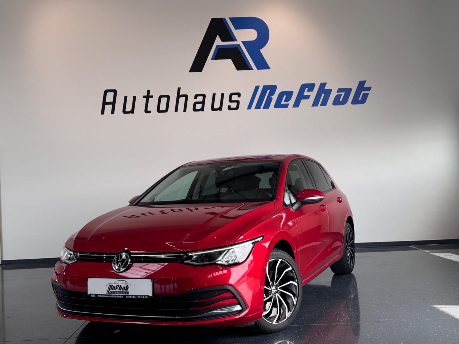 Volkswagen Golf VIII Life ACTIVE*VIRTUAL*LED*AMBIENTE*AHK*