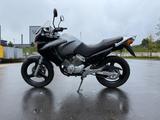 Honda XL 125 V Varadero JC32 - HONDA VARADERO 125