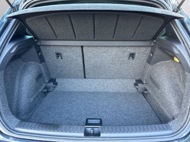 Arona FR 1.0TSI DSG *NAVI+ACC+LED+KESSY*199€ mtl
