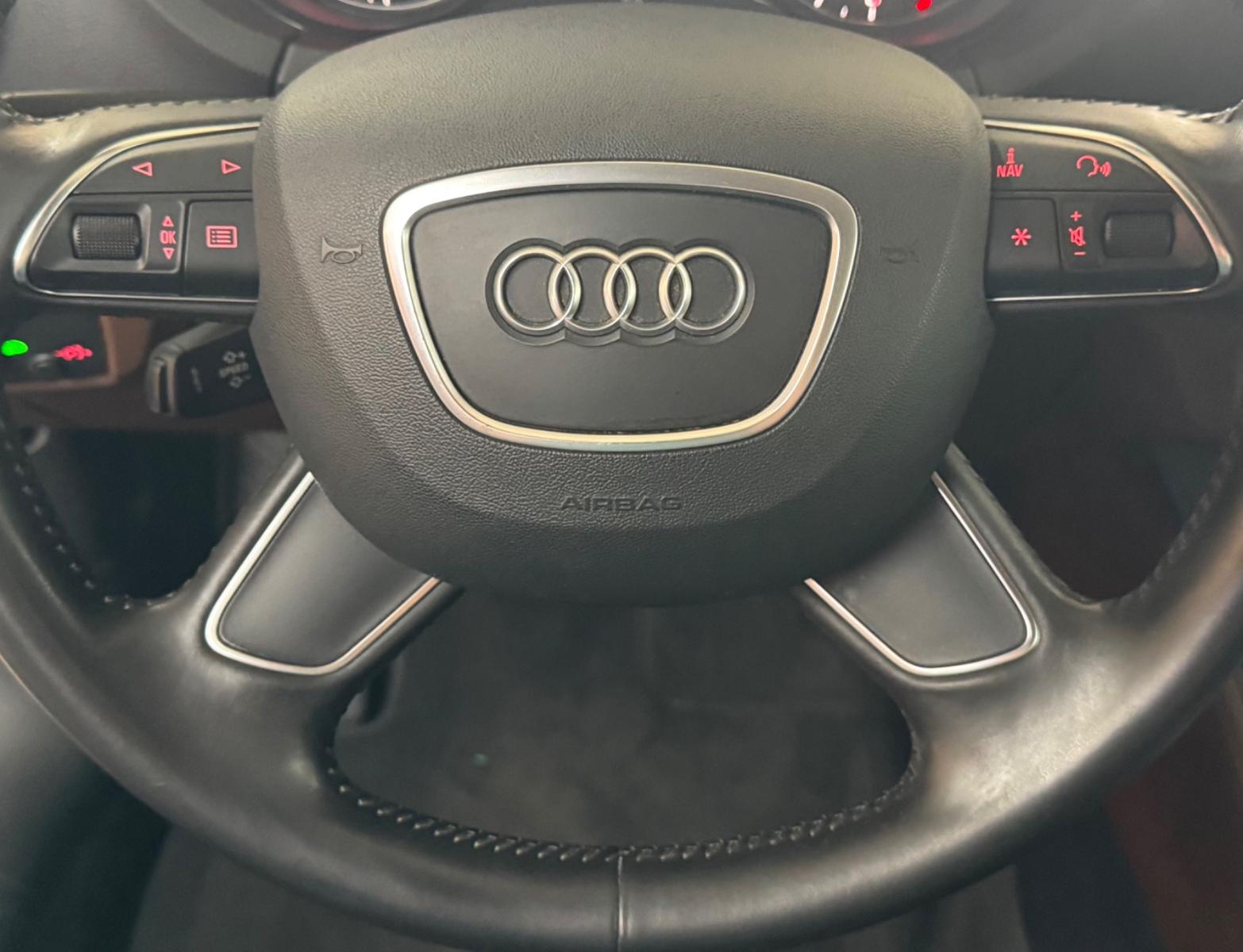 Audi A3*S-LINE*XENON*NAVI*SHZG*TEMPO*KEYLESS*PDC*