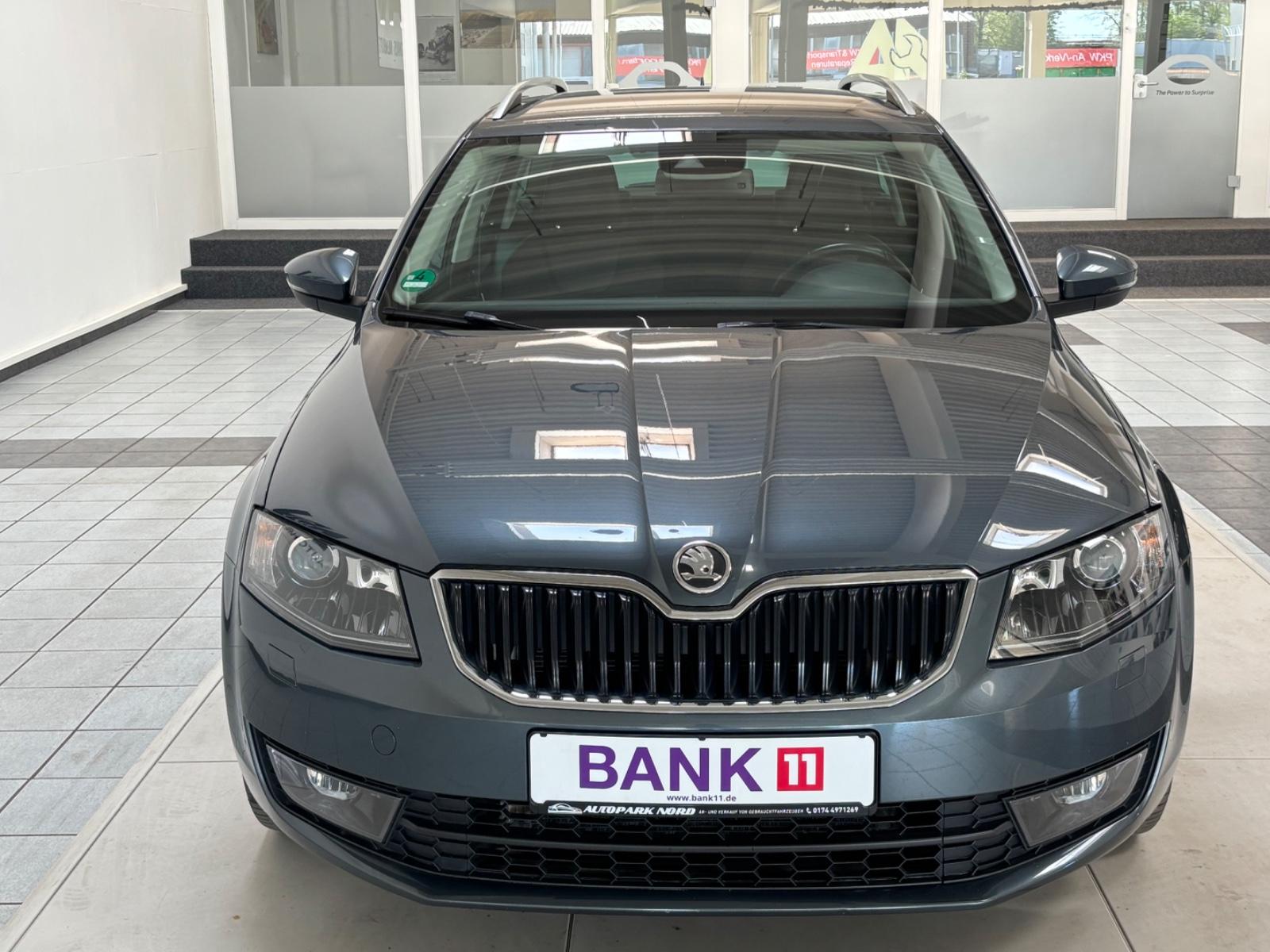 Skoda Octavia 2.0 TDI,Automatik,Scheckheft,Teilleder
