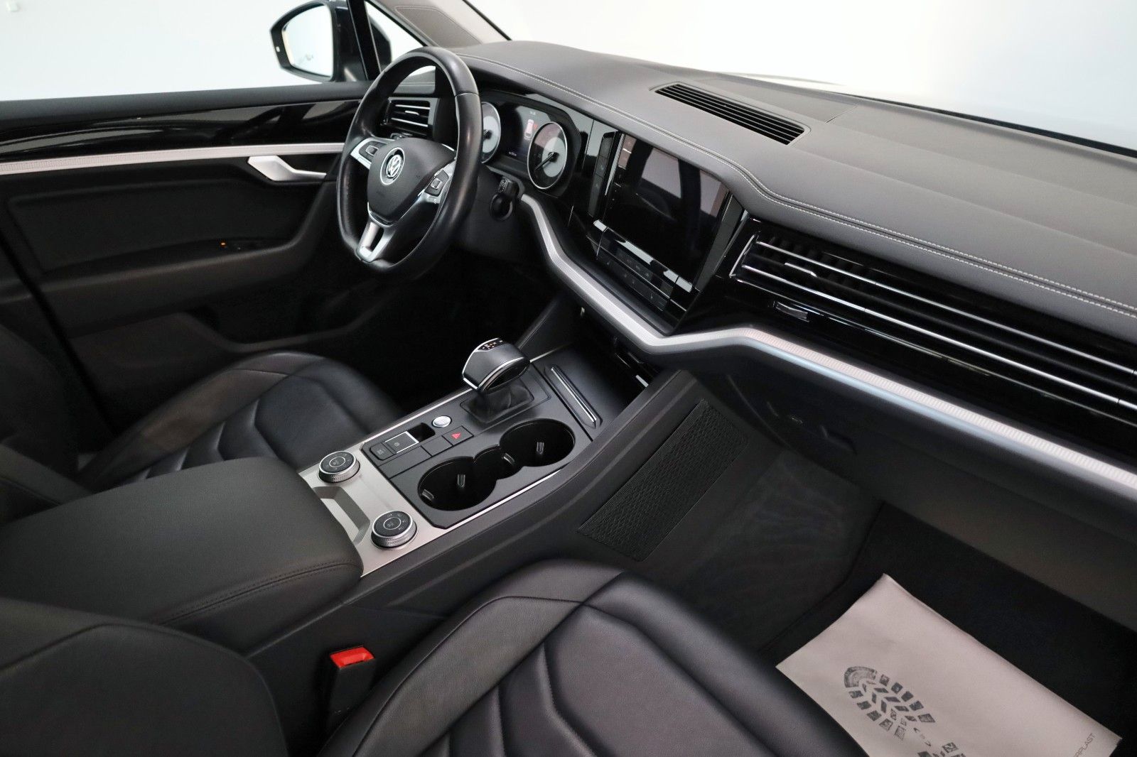 Fahrzeugabbildung Volkswagen Touareg 4M Leder,Navi,LED,4xSH,Kamera,el.AHK