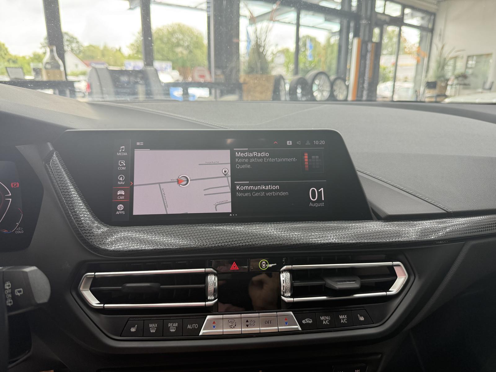 BMW 1 Series i Sport Line, 1 Hand, AHK, Kamera, Leder, миниатюра 9