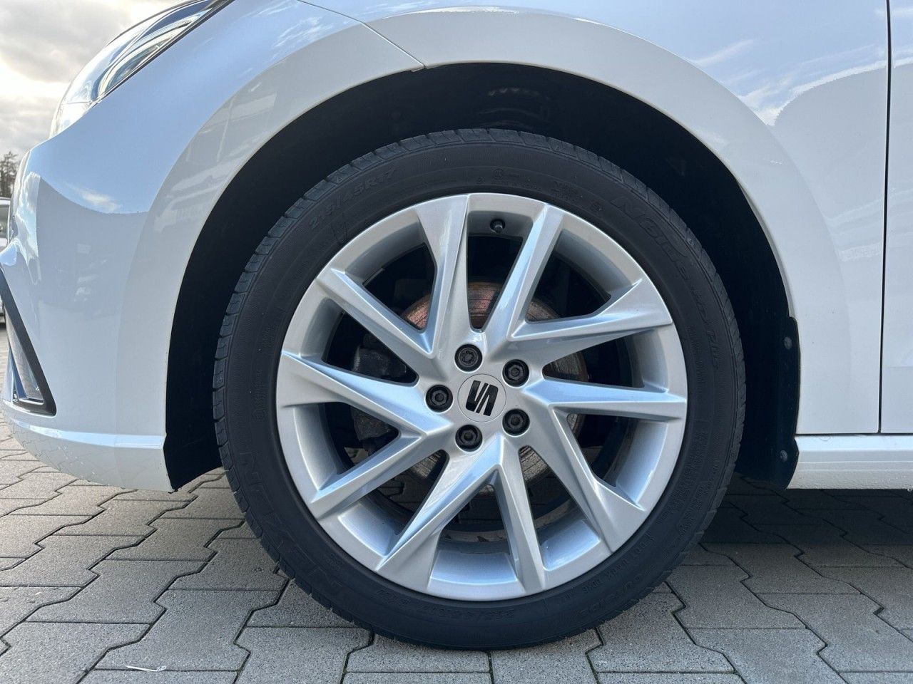 Fahrzeugabbildung SEAT Ibiza FR 1.0 TSI 110 PS 6-Gang