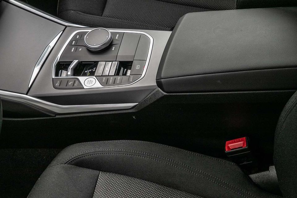 BMW 318 - Bild 9