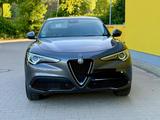 Alfa Romeo Stelvio 2.0 Turbo 16V 147kW Super AT8-Q4 Super - Alfa Romeo Gebrauchtwagen in Berlin