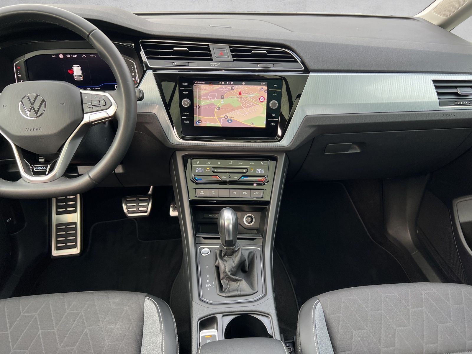 Touran Goal 2.0 TDI DSG AHK*Navi*7-Sitzer