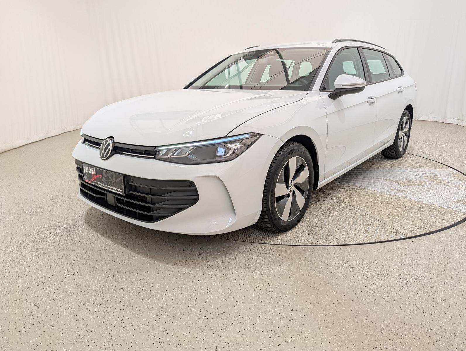 Volkswagen Passat 1.5 eTSI DSG ACC LED Winter App, миниатюра 2