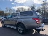 Mitsubishi L200 2.4D Doppelkabine 4WD - Mitsubishi L200 Gebrauchtwagen