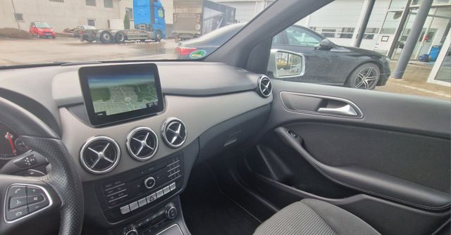 B 180 d Style COMAND APS/Navi/Pano.-Dach/Autom.