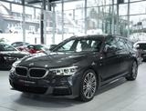 BMW 520 d Touring M Sport *1.H *19 *Pano*Live*Leder - BMW 520 Gebrauchtwagen in Wuppertal