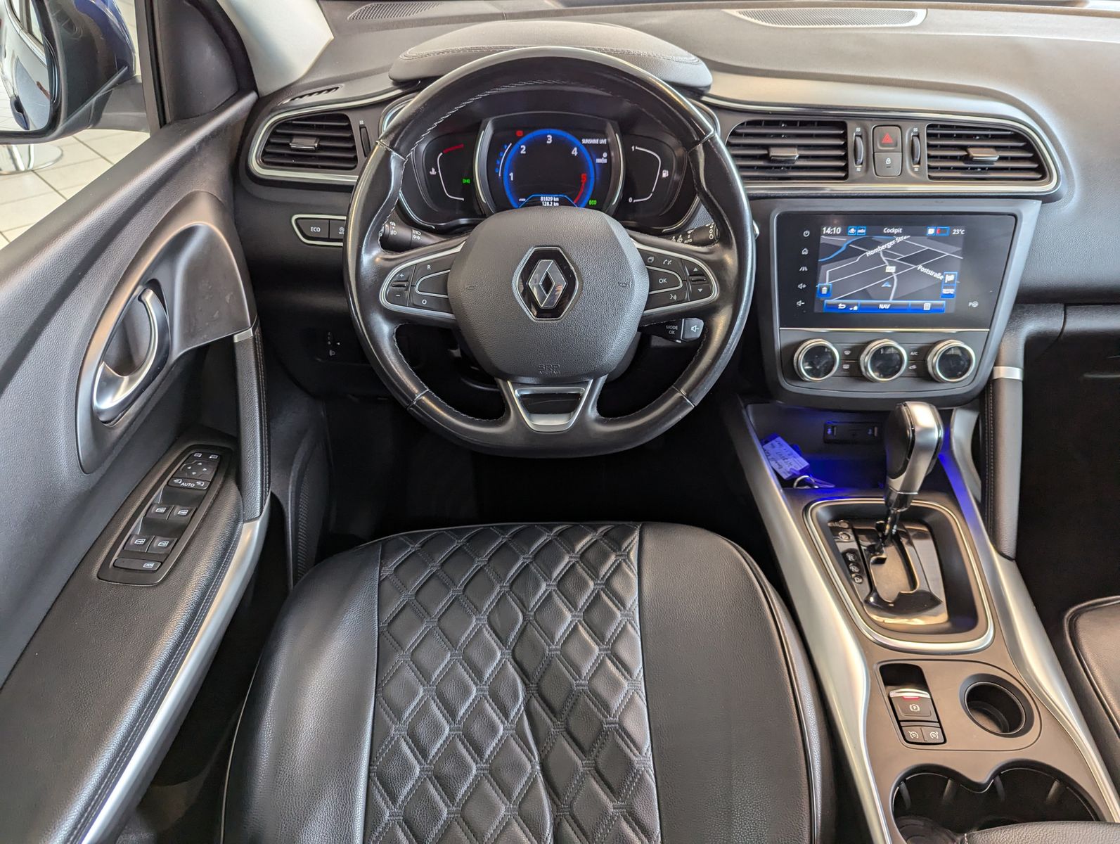 RENAULT Kadjar 1.5 DCI Intens Aut. Kamera Voll-LED Navi - Image 17